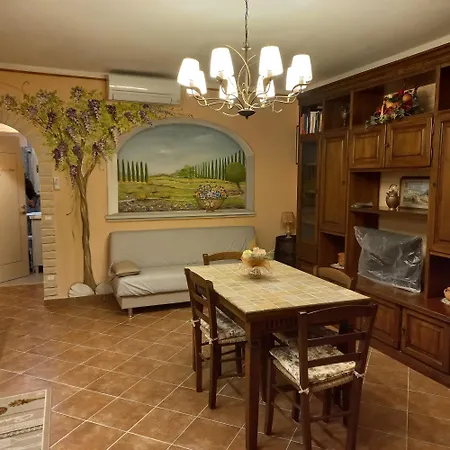 La Casa Del Glicine Διαμέρισμα *