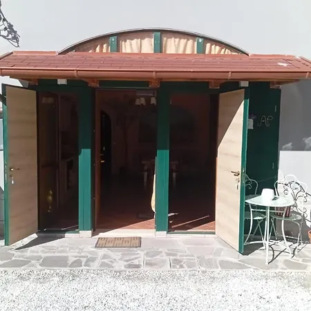 La Casa Del Glicine Mortaiolo